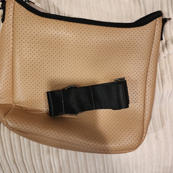 Crossbody Haute Shore Neoprene white with camel and black - Picture 5 of 5